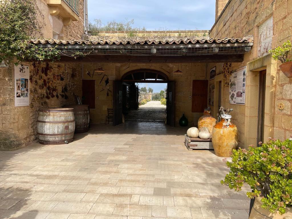 קסלבטה Masseria Sotto Le Stelle Provenzani מראה חיצוני תמונה